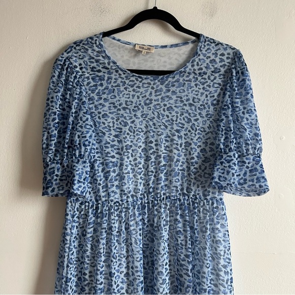 Baum Und Pferdgarten Sz XL Jocelyn Blue Mesh Leopard Print Midi Dress - Picture 3 of 13